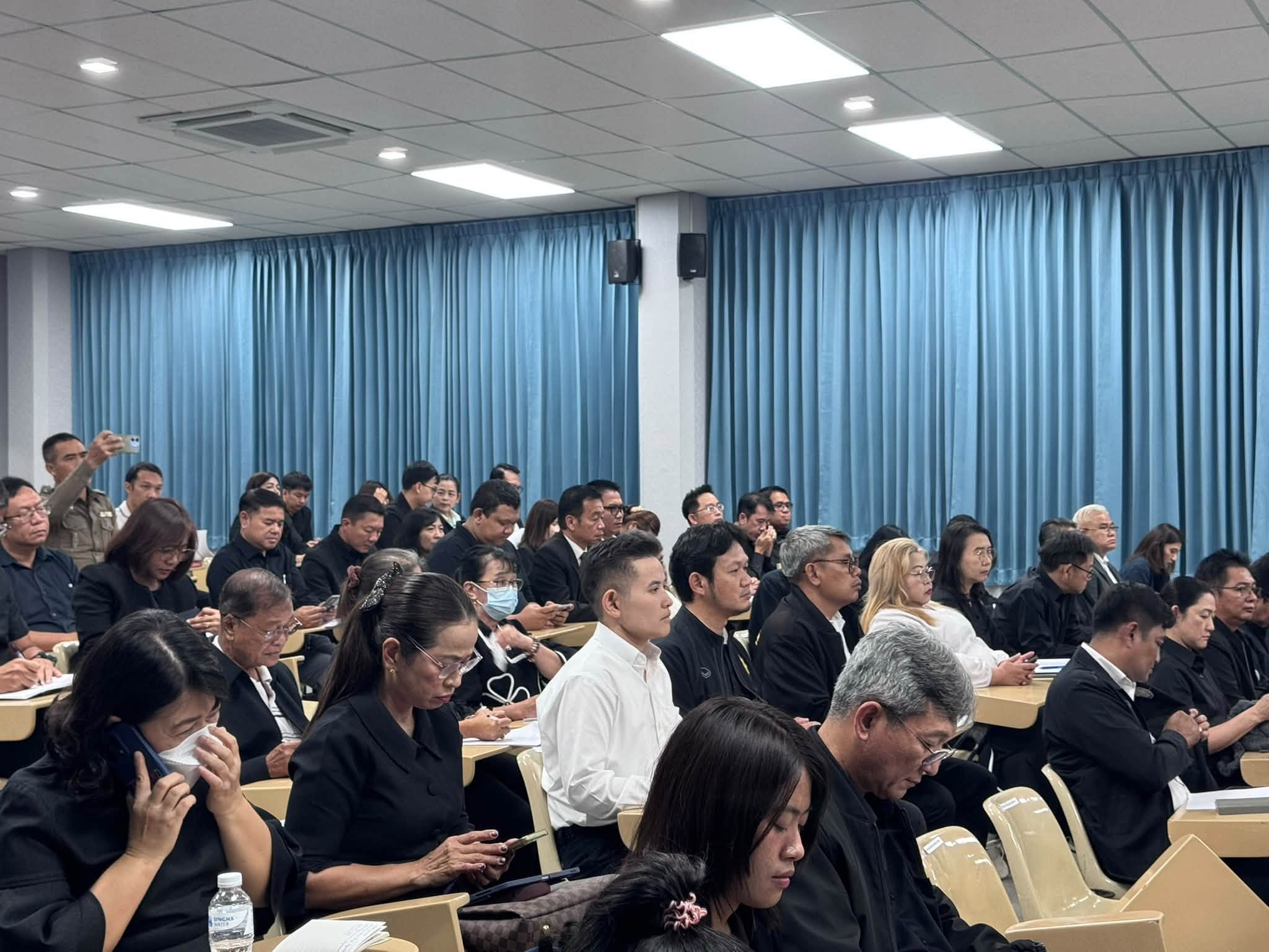 title - ส.ป.ก.อ่างทอง เข้าร่วมประชุมคณะกรมการจังหวัด และหัวหน้าส่วนราชการ ประจำเดือนกันยายน 2569